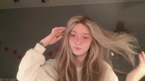 Bella online show from April 1, 5:41 am