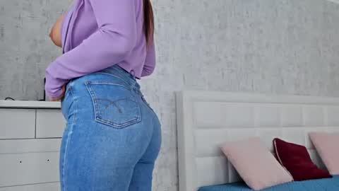 Love online show from February 18, 6:37 am