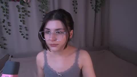 Ava online show from June 14, 10:54 pm