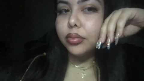 Prettypink Tinyhole online show from January 6, 12:13 pm