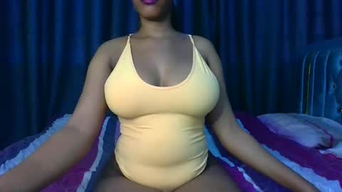 queen321850 online show from February 10, 1:25 pm