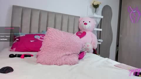  QUEEN ANTONELLA  online show from March 19, 12:15 am