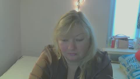queen_jane8 online show from March 11, 11:44 am