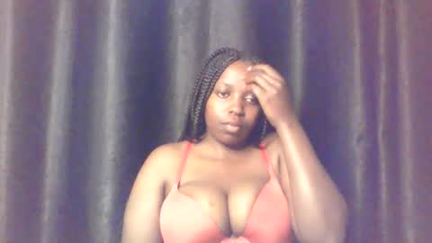 QUEEN online show from February 13, 5:09 am