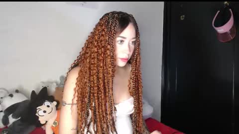 queen_of_m111lk online show from October 18, 1:19 am