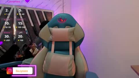   online show from September 16, 11:18 am