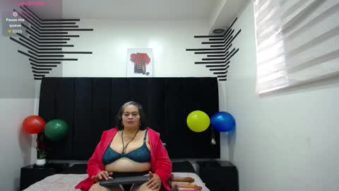 VickyBoobss online show from October 12, 1:13 pm