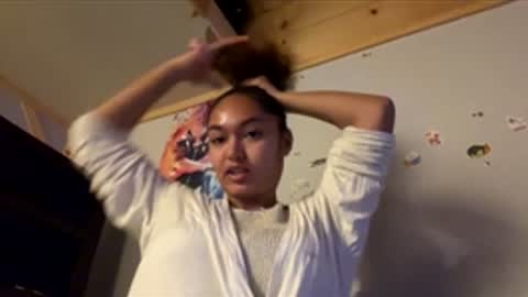 queennefertiti666 online show from February 13, 9:22 am