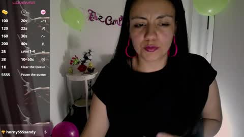 queenrose94 online show from May 27, 9:23 pm