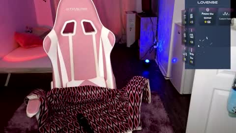 queenx_lexy online show from December 24, 7:44 pm