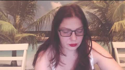 queenxnatasha online show from February 3, 9:51 pm