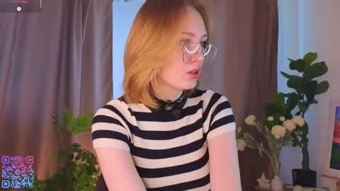 Linda  My favorite vibes 99 151 234 351 online show from April 14, 2:44 am