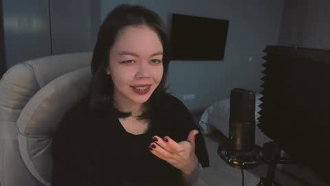 quietluxury online show from March 4, 11:28 am