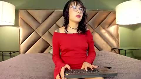  Rachel  online show from June 10, 10:52 pm