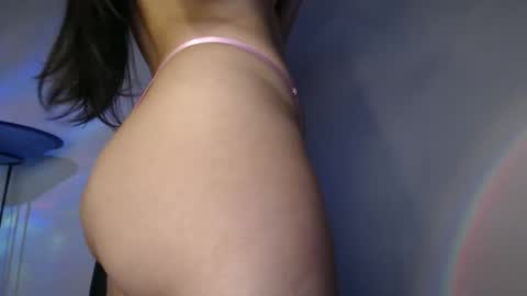    online show from October 3, 1:33 am