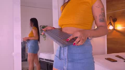  RACHEL  online show from December 22, 11:35 am