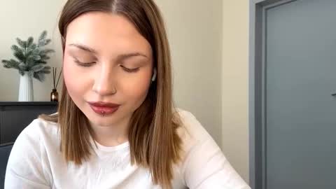 Alex online show from February 22, 9:32 am