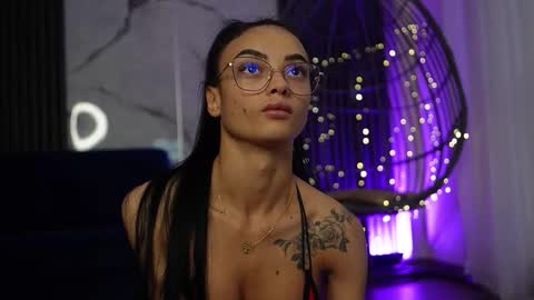 Ann online show from December 1, 5:44 am