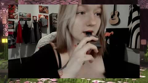 Kate online show from October 3, 9:14 am