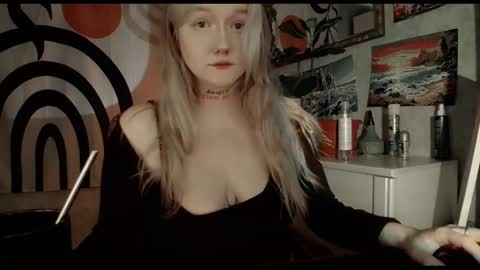 Kate online show from December 11, 3:37 pm