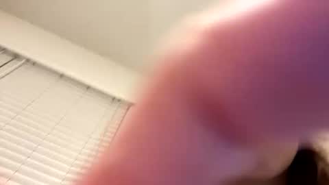 Ray Ray online show from December 12, 4:26 am