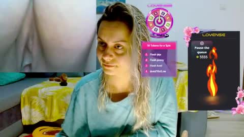 Kim-Hot-Girl online show from May 16, 9:03 pm