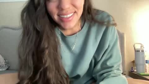 RamonaJ online show from January 3, 5:42 pm