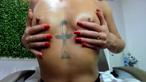 Rania online show from November 28, 6:38 am