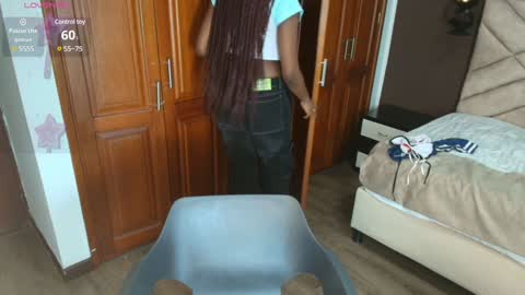 Raquel online show from January 27, 11:54 am