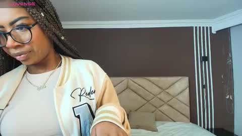 Raquel online show from September 24, 11:53 am