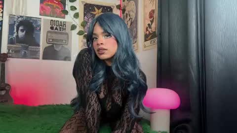 raven  online show from October 17, 1:53 am