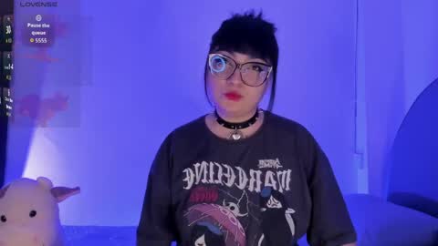 Raven  online show from April 15, 4:13 am