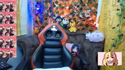 RavenN  online show from February 10, 11:25 am