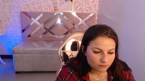 Ravenn online show from November 26, 1:12 pm