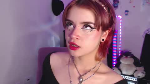 raventh_ online show from February 21, 12:16 am