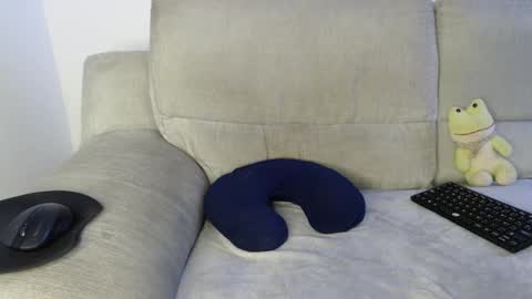 Ray  online show from February 18, 5:56 pm