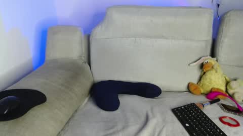 Ray  online show from March 30, 6:29 pm