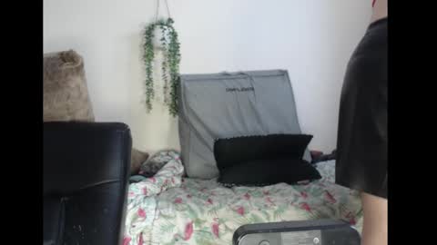 Fannie online show from November 30, 5:28 pm