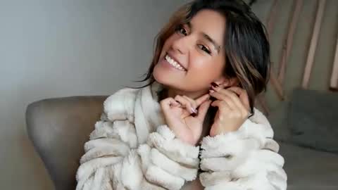  Rebecca online show from April 5, 7:57 pm