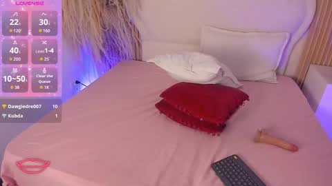 rebeca_taylor_ online show from March 13, 3:52 am