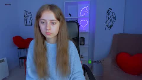 rebecca_smile_ online show from October 13, 5:43 am