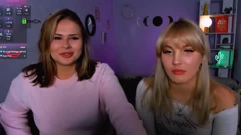 rebecca_smile_ online show from October 7, 7:29 pm