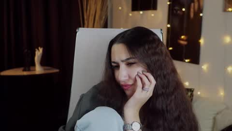 rebeckathornton online show from December 23, 10:08 am