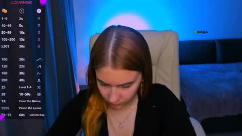 red__dizzy online show from September 17, 7:45 pm