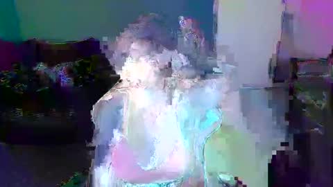 Red -  online show from February 11, 4:30 pm