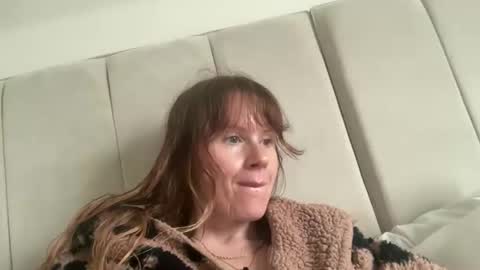 Rosie online show from October 8, 9:24 am