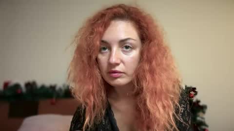 Emily online show from December 22, 6:11 pm