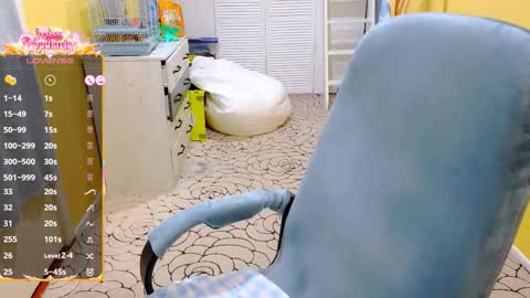 Amina online show from March 4, 1:34 am