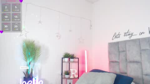 regina1819 online show from January 15, 12:38 am