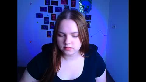 Reina online show from March 16, 12:42 pm